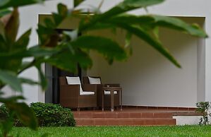 Sea Cliff Resort & Spa