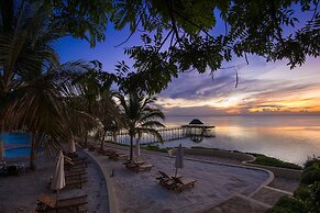 Sea Cliff Resort & Spa