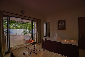 Sea Cliff Resort & Spa