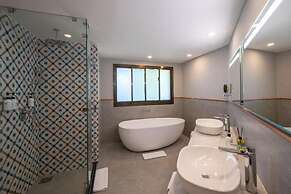 Sea Cliff Resort & Spa