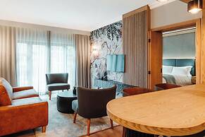 Emerald Resort & Casino