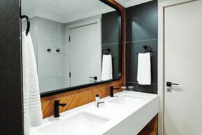 Emerald Resort & Casino