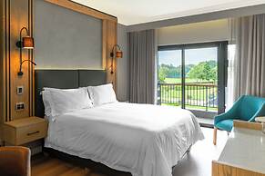 Emerald Resort & Casino