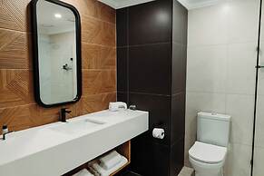 Emerald Resort & Casino