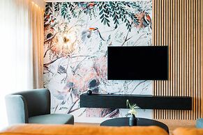 Emerald Resort & Casino