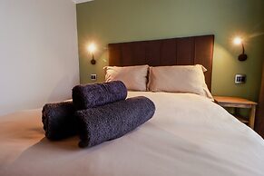 Emerald Resort & Casino