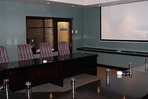 Peermont Metcourt Khoroni, Thohoyandou