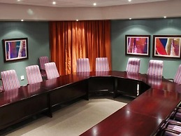 Peermont Metcourt Khoroni, Thohoyandou