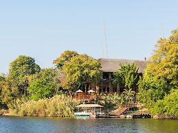 Chobe Marina Lodge