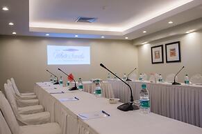 White Sands Resort & Conference Centre