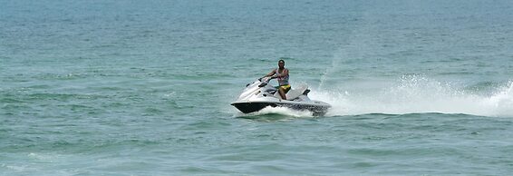 White Sands Resort & Conference Centre