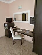 E H SUITES ROME AIRPORT