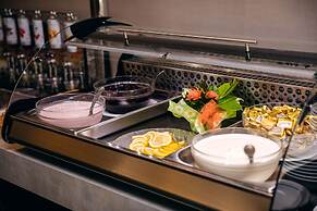 Waldorf Palace Hotel