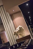 Waldorf Palace Hotel