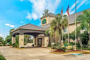 La Quinta Inn & Suites by Wyndham Kingwood Houston IAH Airpt