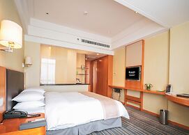 Ramada Plaza Shanghai Pudong Airport