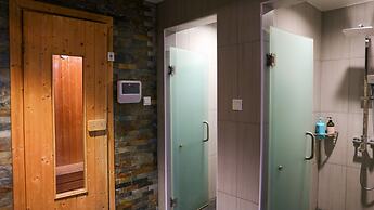 Ramada Plaza Shanghai Pudong Airport