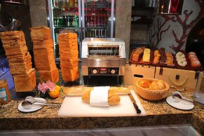 Ramada Plaza Shanghai Pudong Airport