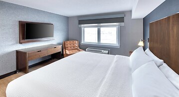 Four Points by Sheraton Barrie