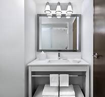 Four Points by Sheraton Barrie