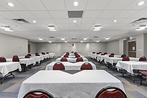 Holiday Inn Express & Suites Surrey by IHG