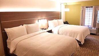 Holiday Inn Express & Suites Surrey by IHG