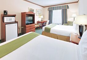 Holiday Inn Express Hotel & Suites Cleveland by IHG