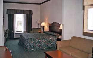 Holiday Inn Express Hotel & Suites Cleveland by IHG