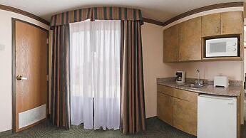Holiday Inn Express Hotel & Suites Cleveland by IHG