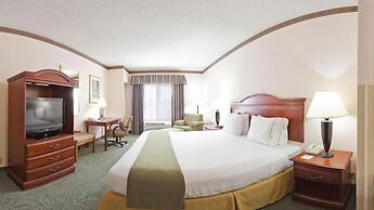Holiday Inn Express Hotel & Suites Cleveland by IHG