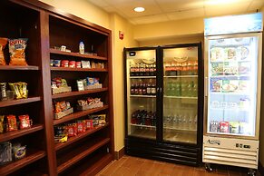 Holiday Inn Express Hotel & Suites Cleveland by IHG