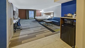Holiday Inn Express And Suites London, an IHG Hotel