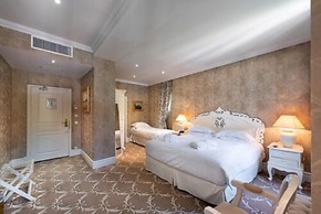 Hotel Chateau De La Tour