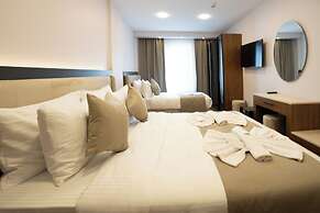 Navoris Hotel