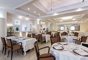 Luna Riccione Aqua Spa - Adults Only