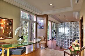 Kennedy Hospitality Resort