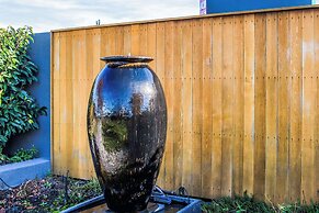 Hotel Elms Christchurch, Ascend Hotel Collection