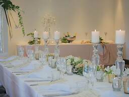 Hotel Elms Christchurch, Ascend Hotel Collection