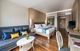 Diamond Cliff Resort & Spa, Patong Beach