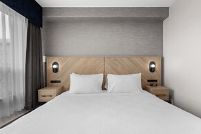 Sandman Hotel Calgary Airport