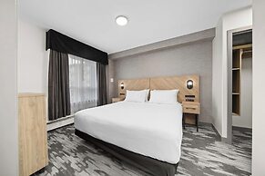 Sandman Hotel Calgary Airport