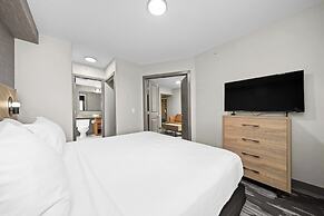 Sandman Hotel Calgary Airport