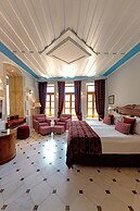 Casa Delfino Hotel & Spa