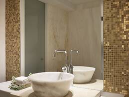 Casa Delfino Hotel & Spa