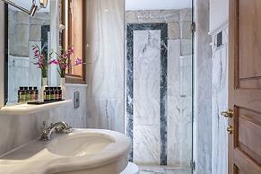 Casa Delfino Hotel & Spa