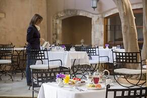 Casa Delfino Hotel & Spa