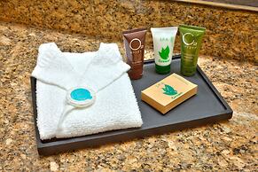 Cortona Inn & Suites Anaheim Resort