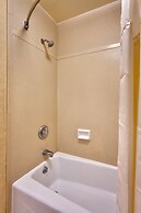 Cortona Inn & Suites Anaheim Resort