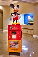 Cortona Inn & Suites Anaheim Resort