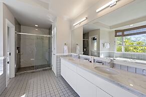 The Islands at Mauna Lani - CoralTree Residence Collection